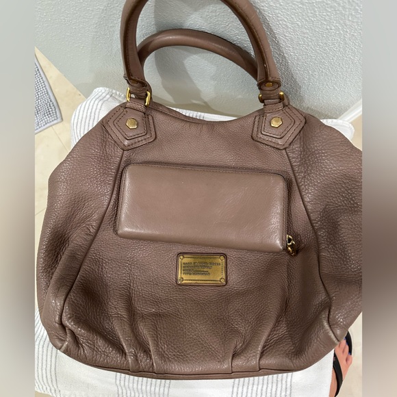 Marc Jacob’s leather shoulder bag with matching wallet! - Picture 6 of 6